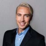 Headshot of Dr. Emmanuel Trevino